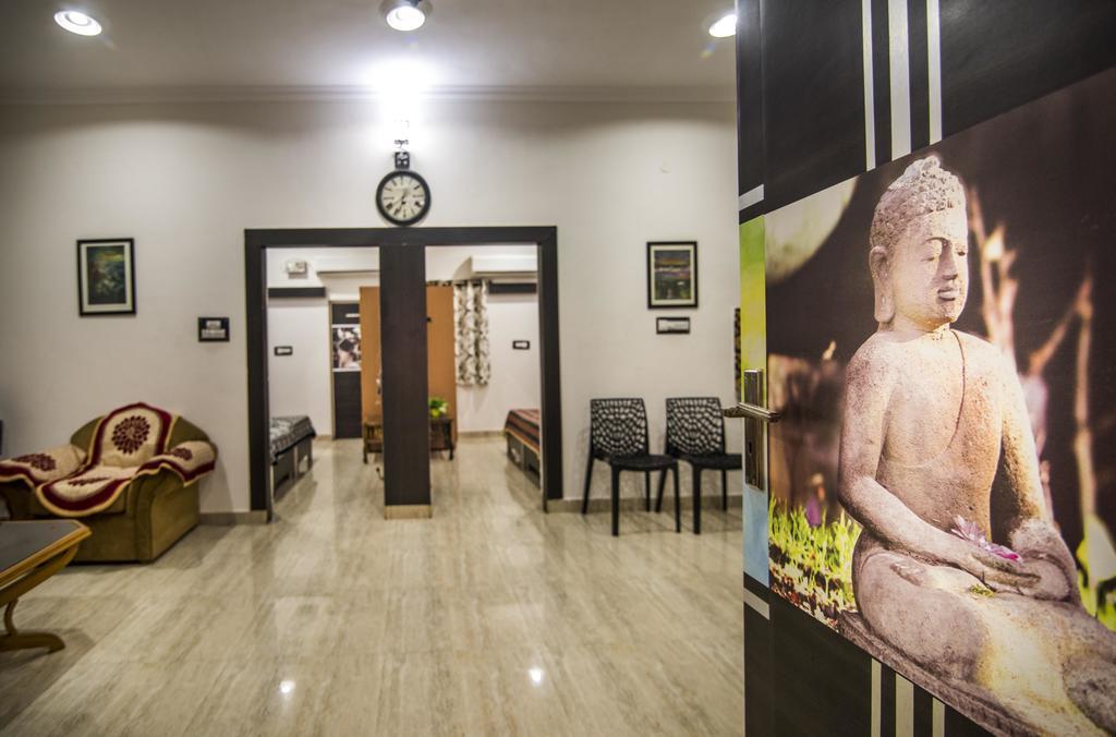 Tuk Tuk Homestay Agra  Extérieur photo
